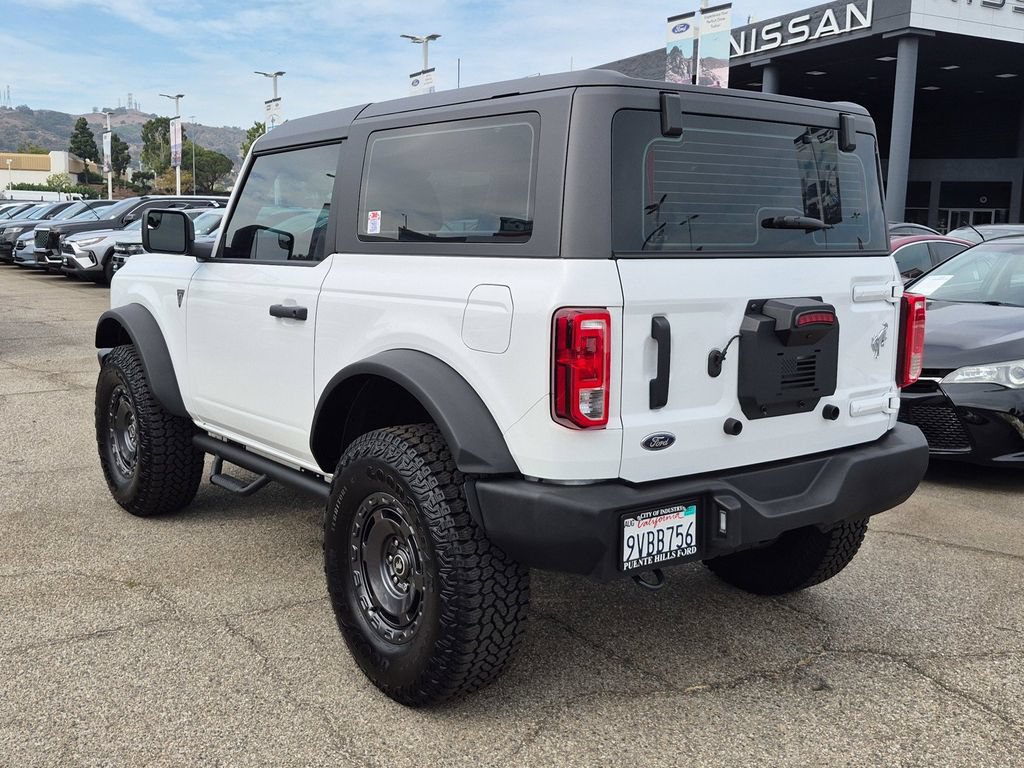 Used 2025 Ford Bronco 2-Door w/ Sasquatch Package AWD/4WD image 4