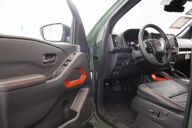 New 2026 Nissan Frontier PRO-4X w/ Pro Premium Package AWD/4WD image 9