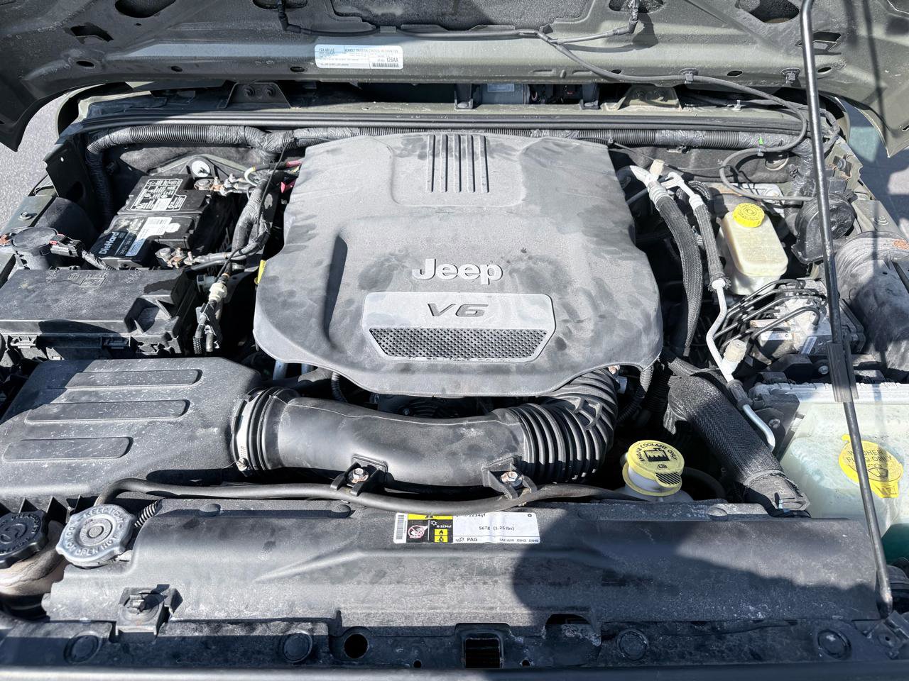 Used 2015 Jeep Wrangler Sport image 21