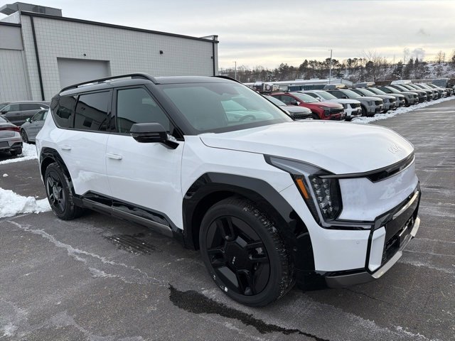 New 2026 Kia EV9 GT-Line