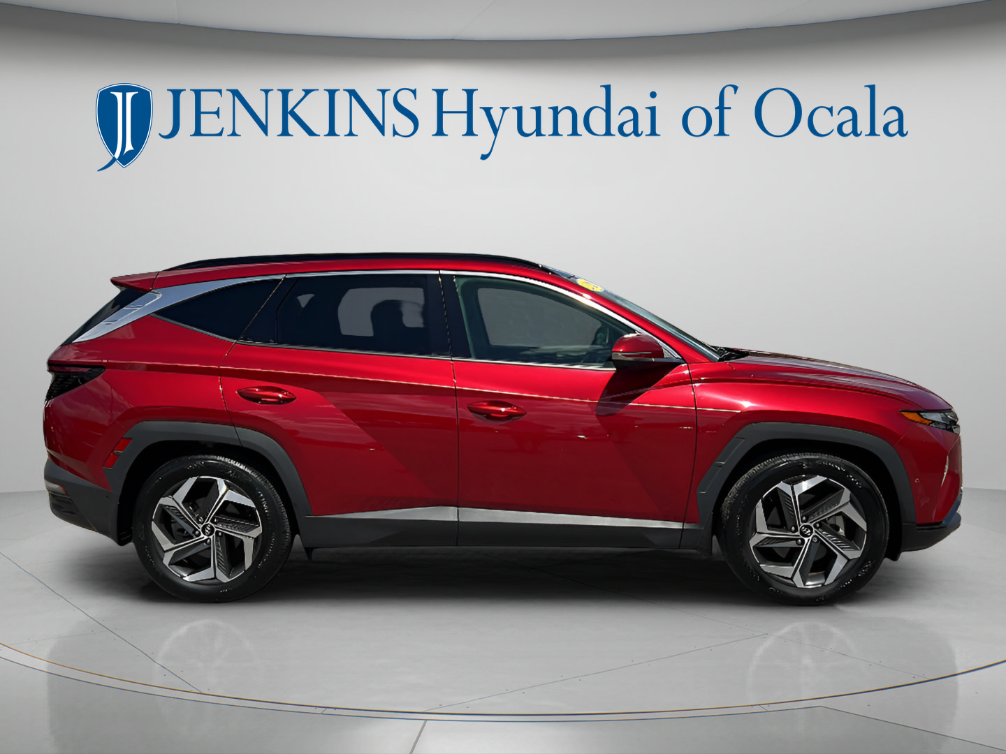 Certified 2024 Hyundai Tucson Limited FWD image 2