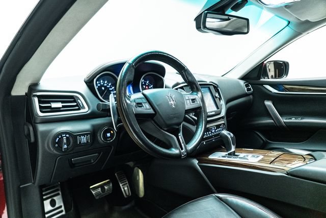 Used 2016 Maserati Ghibli S Q4 AWD/4WD image 22