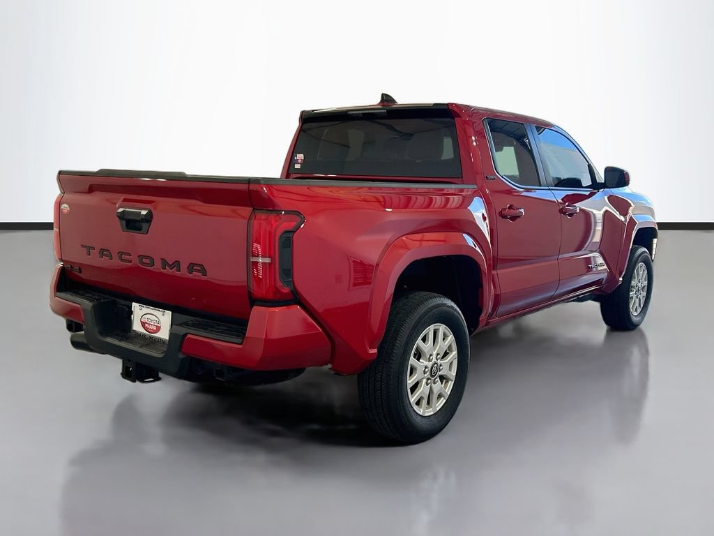 Used 2026 Toyota Tacoma SR5 AWD/4WD image 4