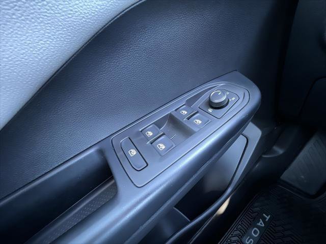 New 2026 Volkswagen Taos S AWD/4WD image 13