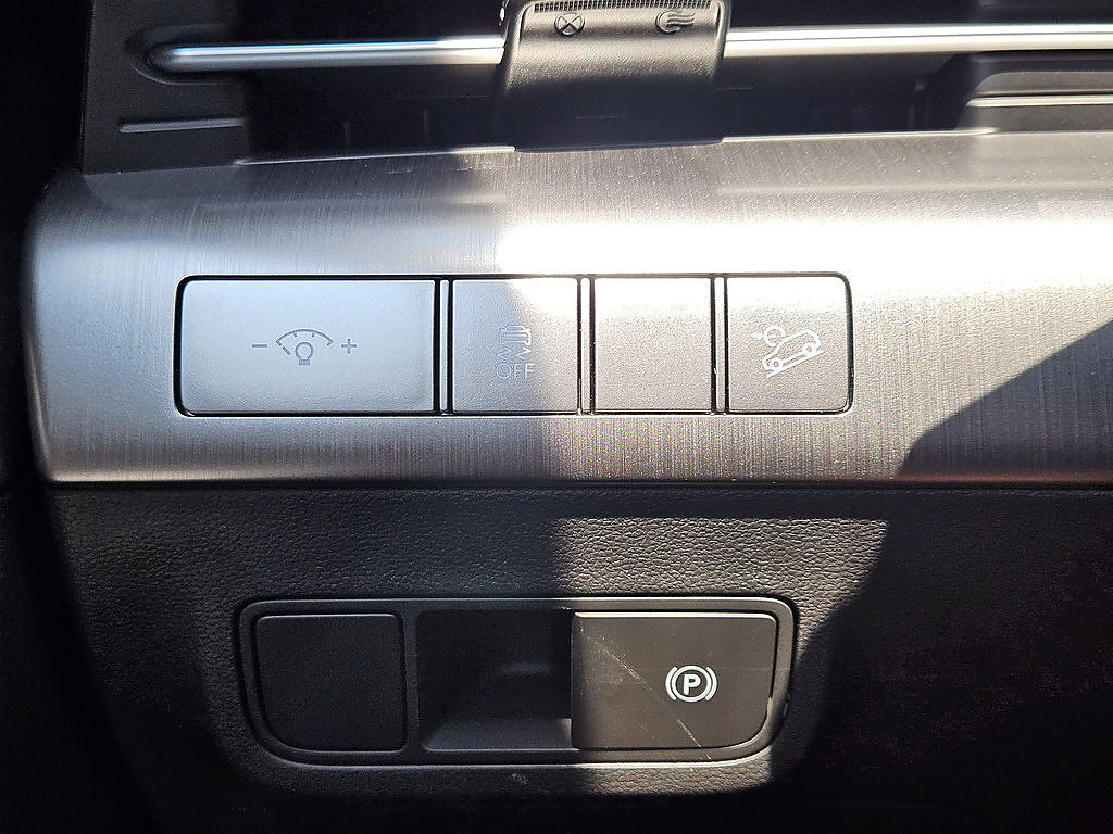 New 2026 Hyundai Kona SEL Premium FWD image 20
