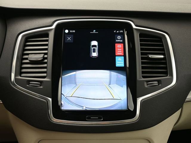 Used 2023 Volvo XC90 B5 Core w/ Climate Package image 21