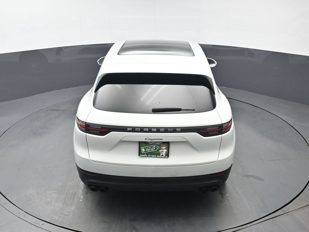 Used 2022 Porsche Cayenne AWD/4WD image 46