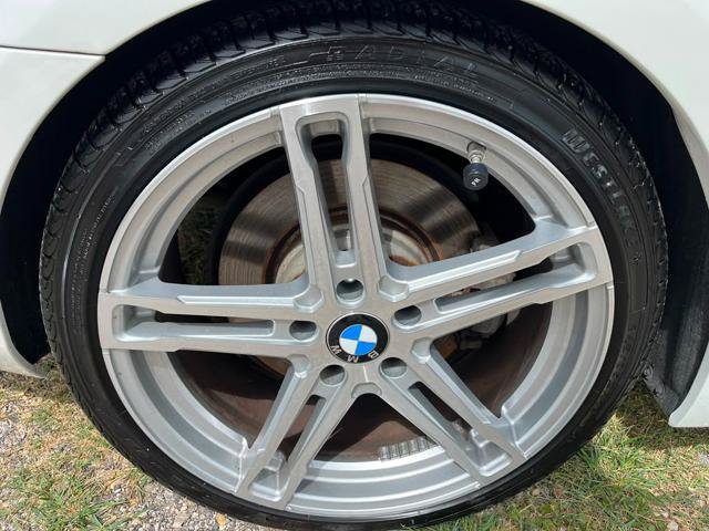 Used 2012 BMW 335i Convertible RWD image 10