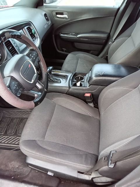 Used 2017 Dodge Charger SE w/ Power Sunroof Group image 11