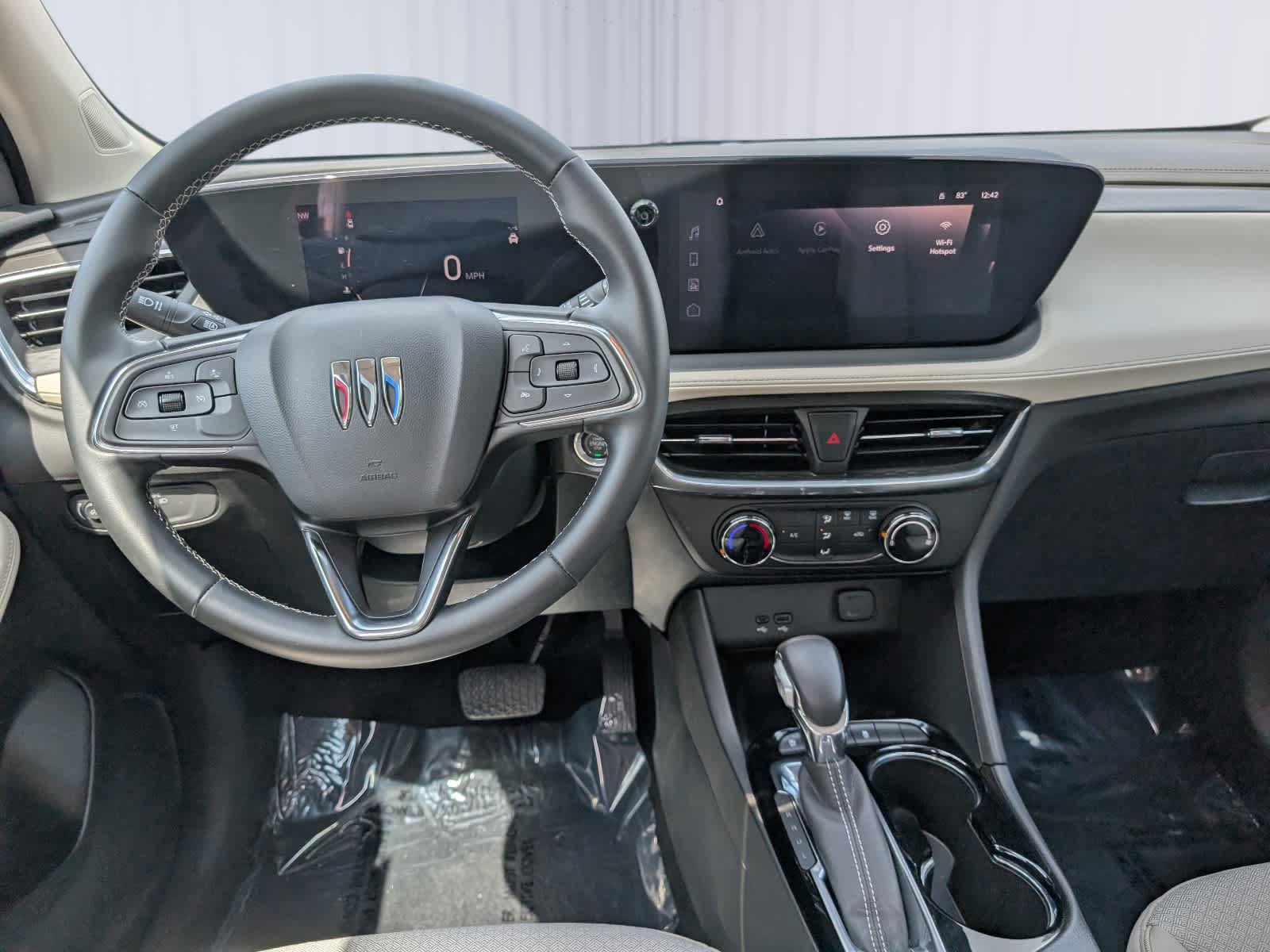 Certified 2024 Buick Encore GX Preferred AWD/4WD image 16