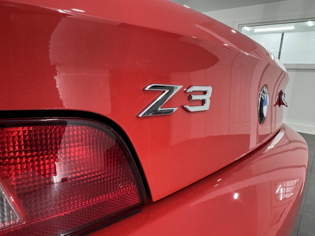 Used 2002 BMW Z3 2.5i image 25