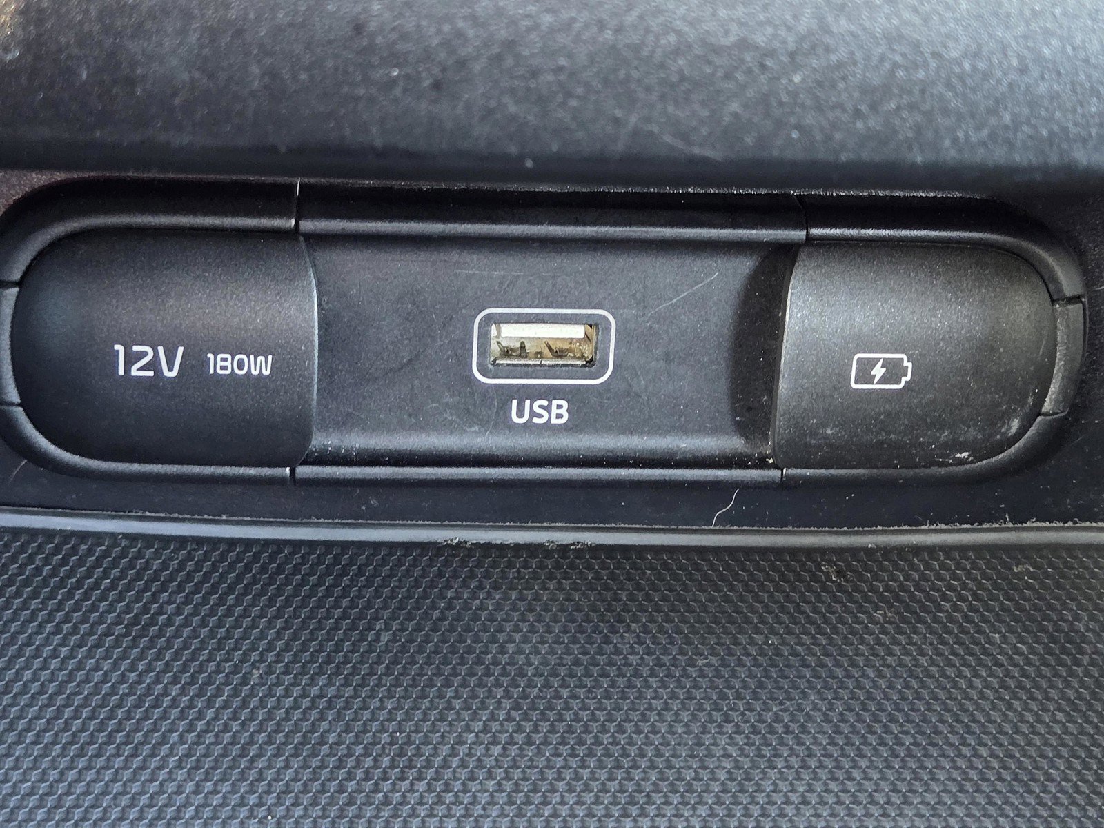 Certified 2022 Kia Forte GT image 24