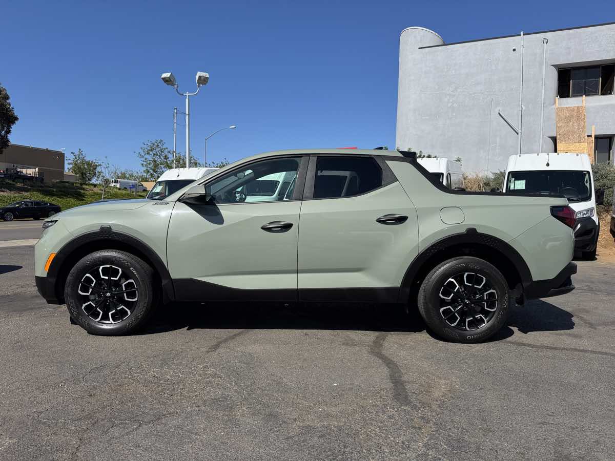 Used 2024 Hyundai Santa Cruz SEL FWD image 7