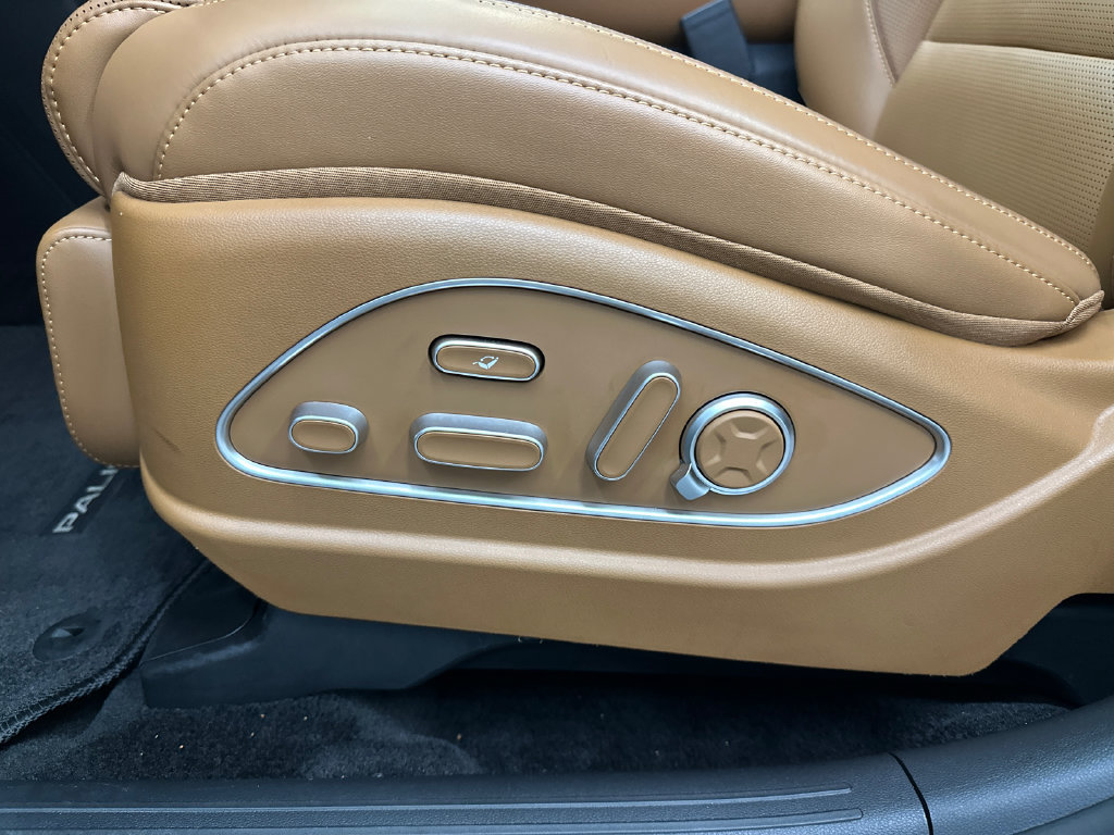 Used 2026 Hyundai Palisade Calligraphy FWD image 10