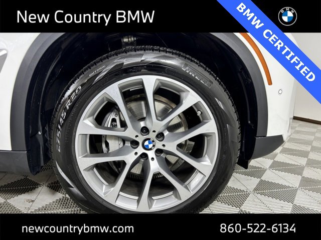 Certified 2026 BMW X5 xDrive40i w/ Parking Assistance Package image 9