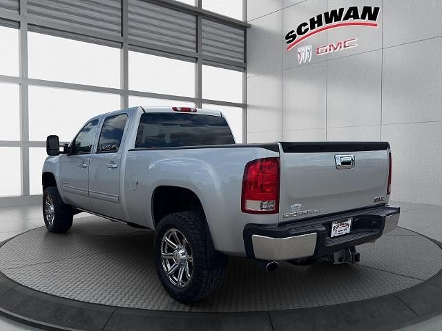 Used 2011 GMC Sierra 2500 SLE w/ SLE Preferred Package AWD/4WD image 12