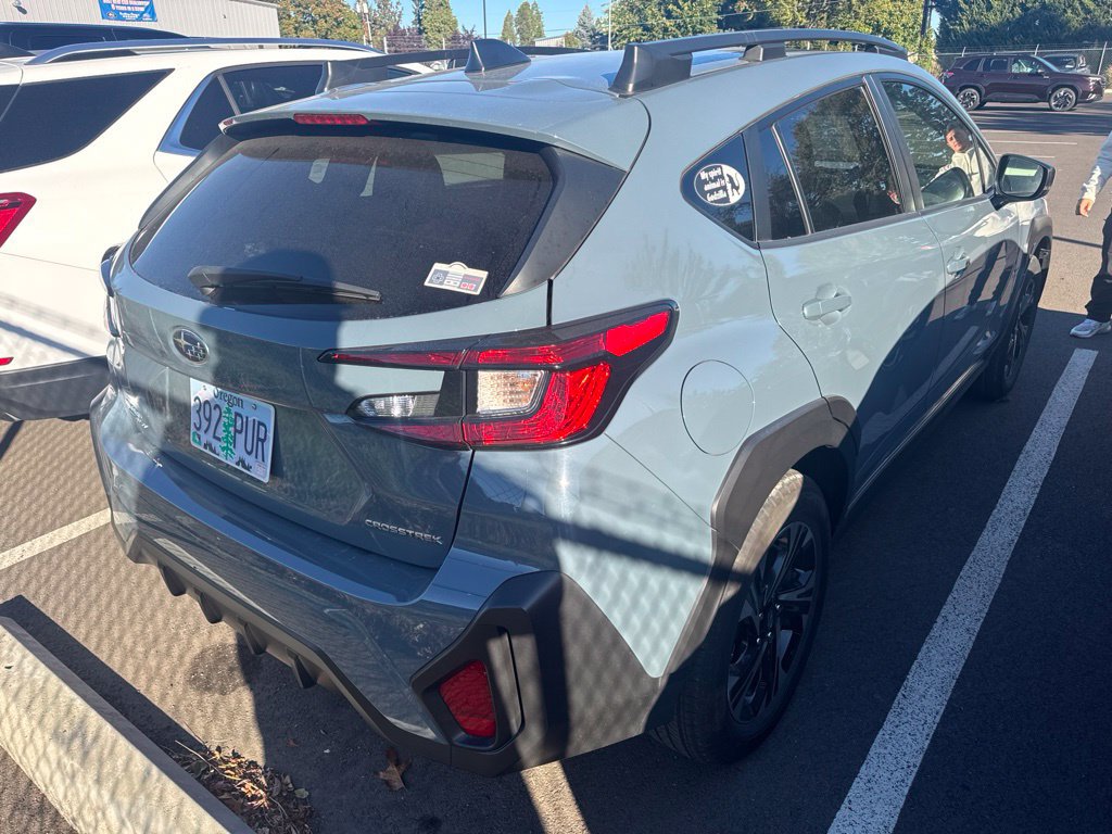 Used 2024 Subaru Crosstrek 2.0i Premium w/ Crosstrek Mirror Package AWD/4WD image 3