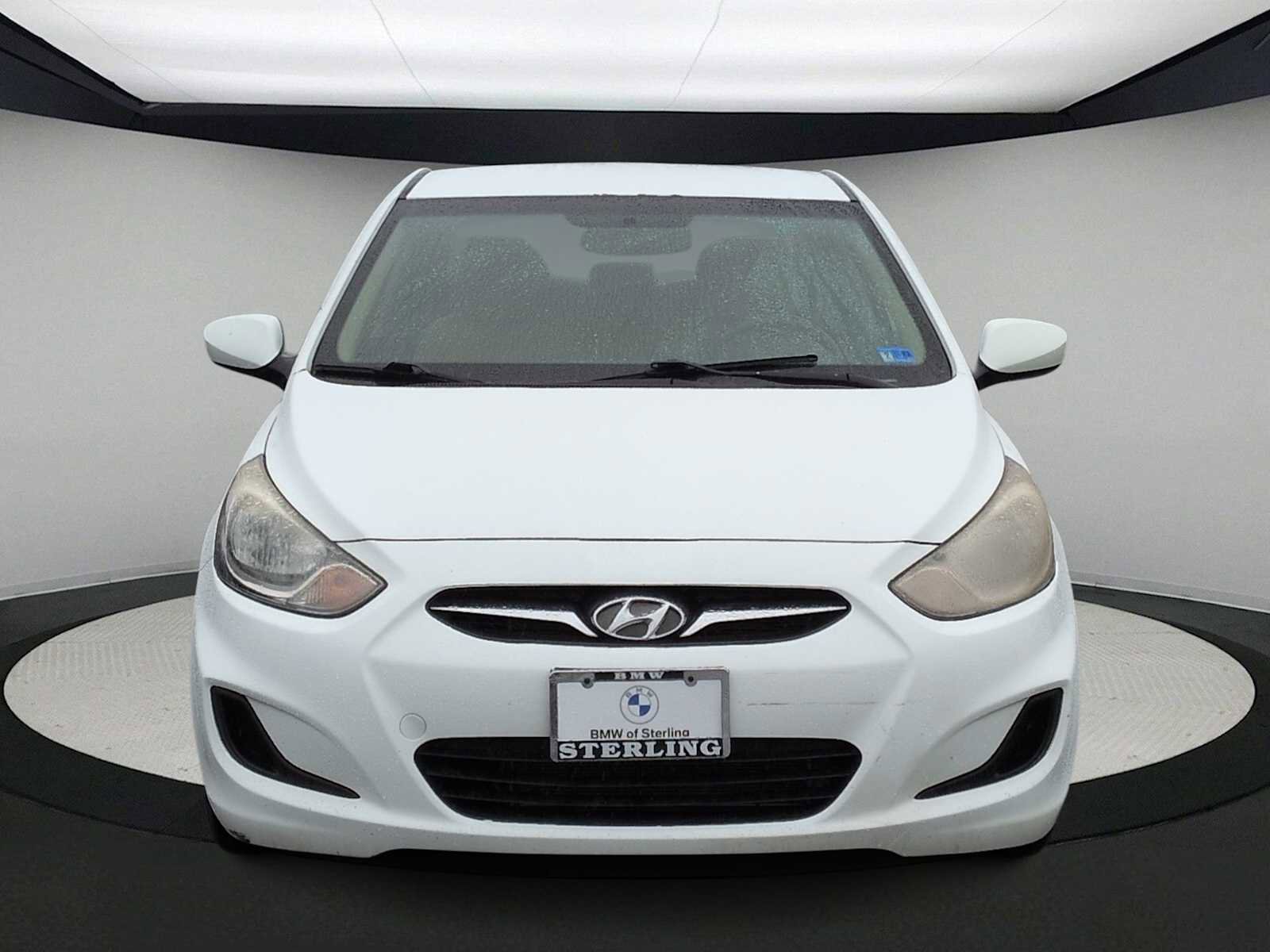 Used 2013 Hyundai Accent GLS FWD image 3