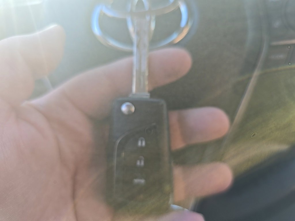 Used 2024 Toyota Camry SE image 20