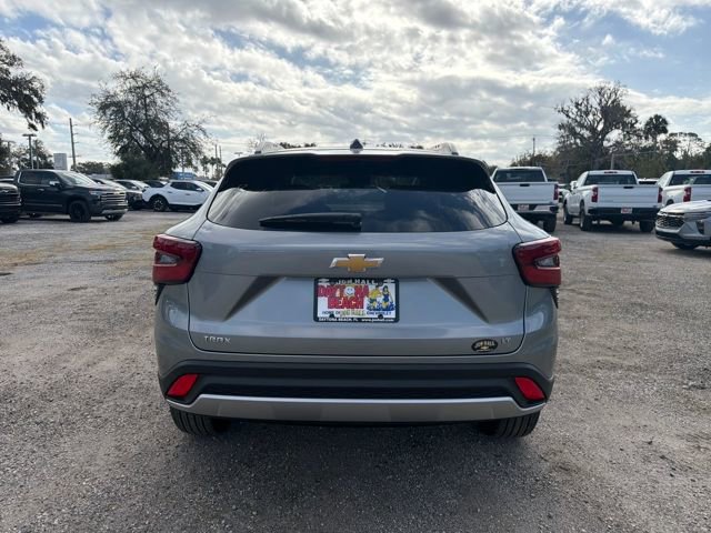 New 2026 Chevrolet Trax LT w/ Driver Confidence Package image 10