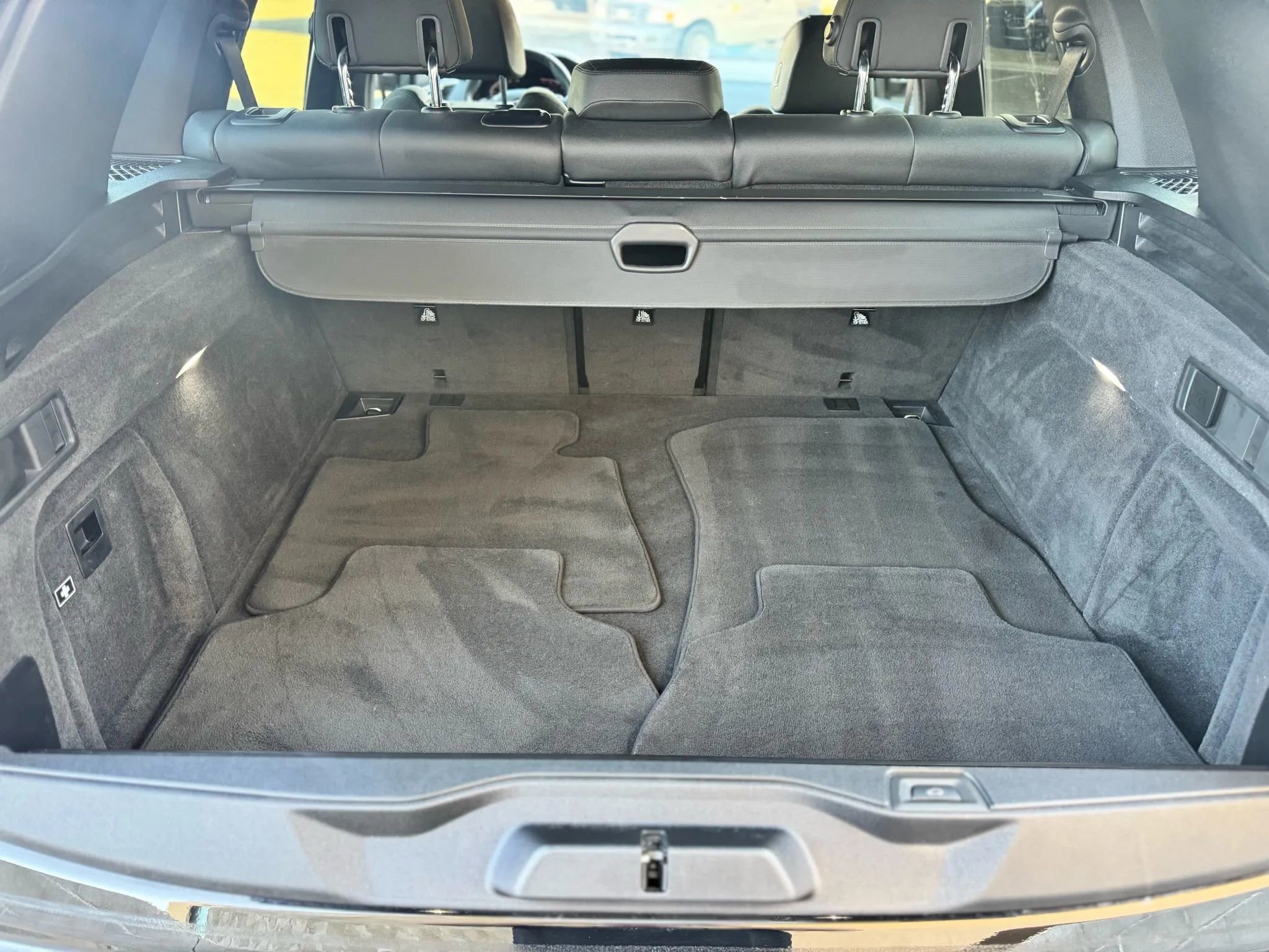 Used 2020 BMW X5 xDrive40i w/ Convenience Package image 10