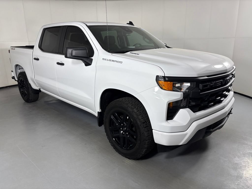 Certified 2026 Chevrolet Silverado 1500 Custom AWD/4WD image 2