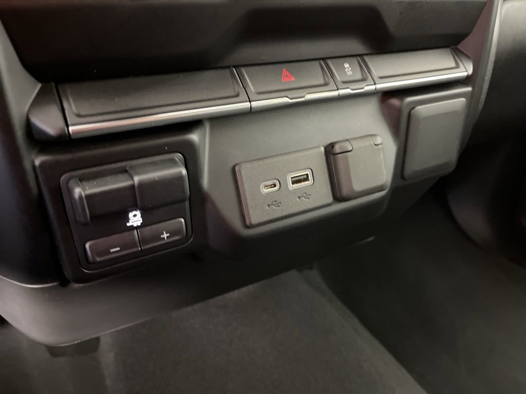 Used 2020 Chevrolet Silverado 2500 LT w/ Gooseneck/5TH Wheel Package image 31