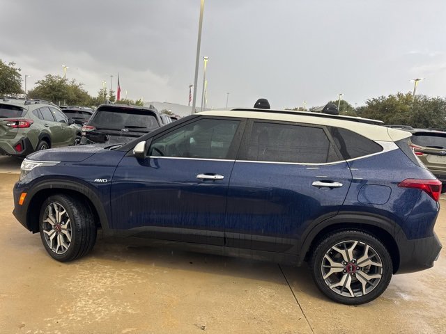 Used 2022 Kia Seltos SX image 7