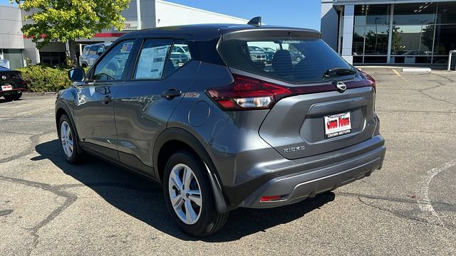 New 2025 Nissan Kicks Play S image 6
