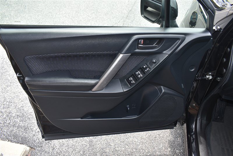 Used 2018 Subaru Forester 2.5i Premium AWD/4WD image 11