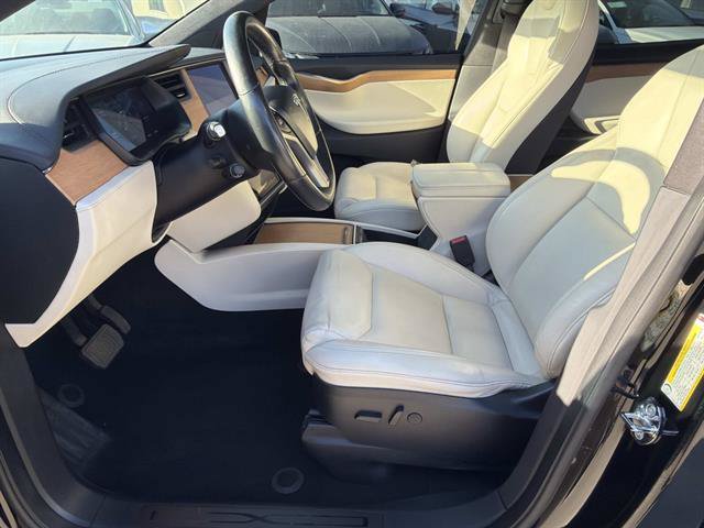 Used 2021 Tesla Model X Long Range AWD/4WD image 12