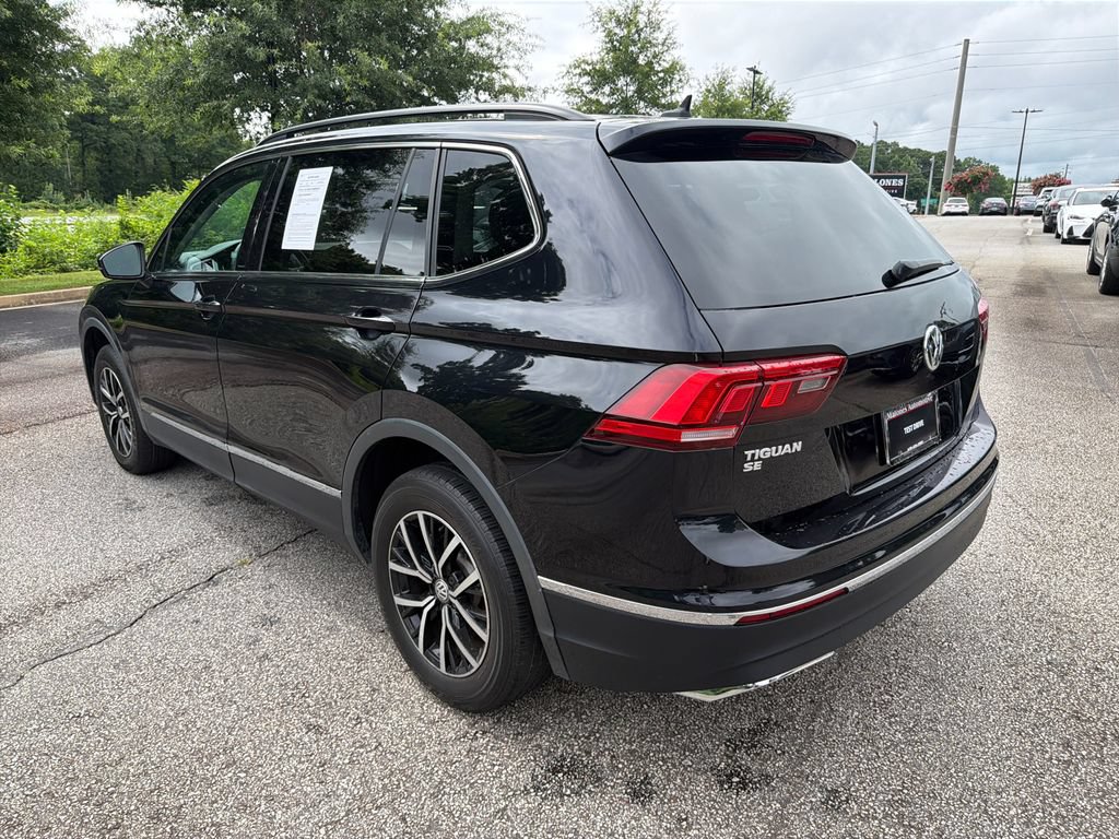 Used 2021 Volkswagen Tiguan SE FWD image 5