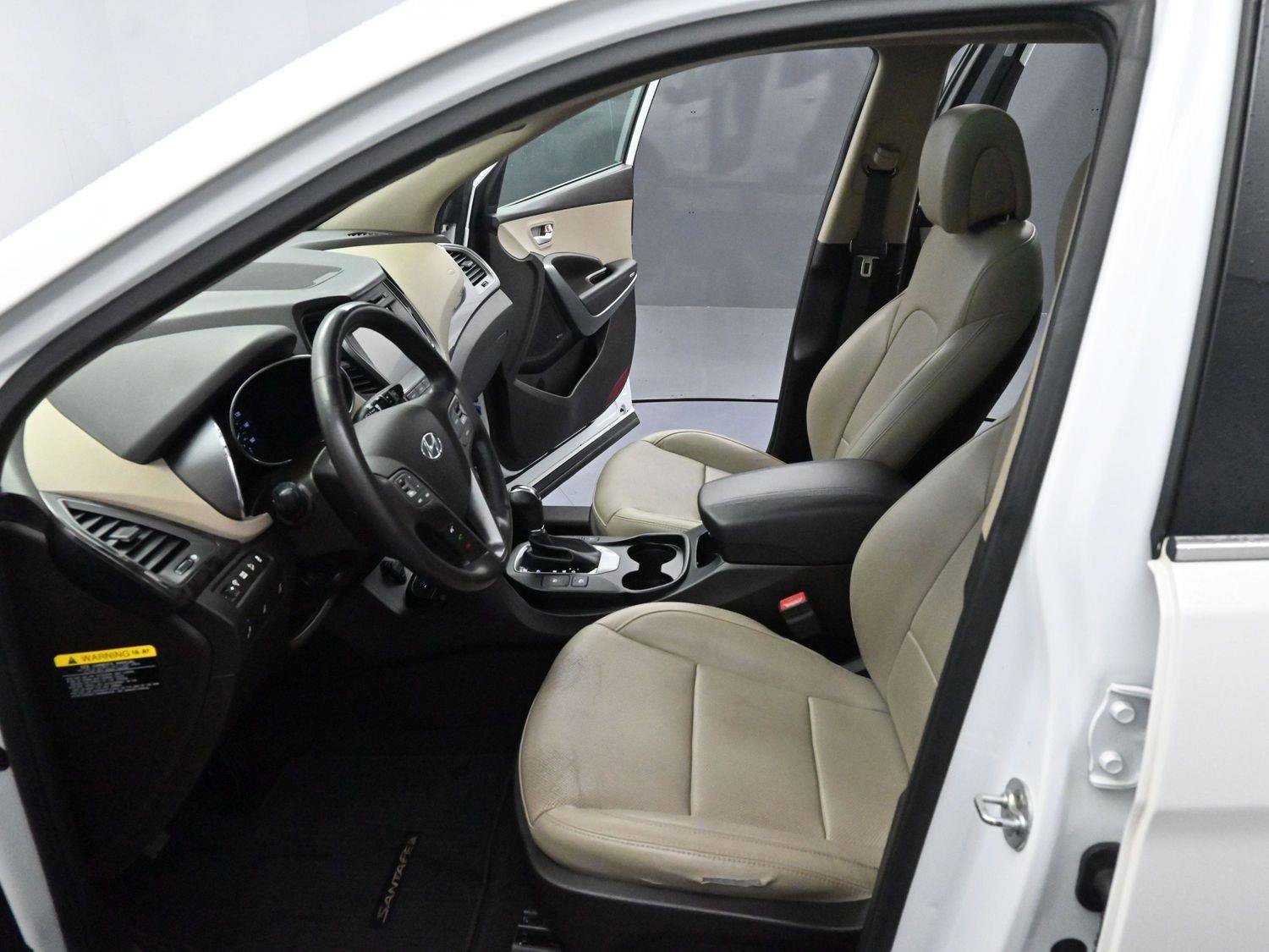 Used 2017 Hyundai Santa Fe Sport w/ 2.4L Tech Package 04 image 11