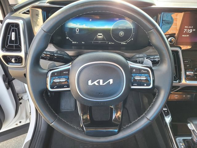 Used 2023 Kia Sorento SX Prestige AWD/4WD image 18