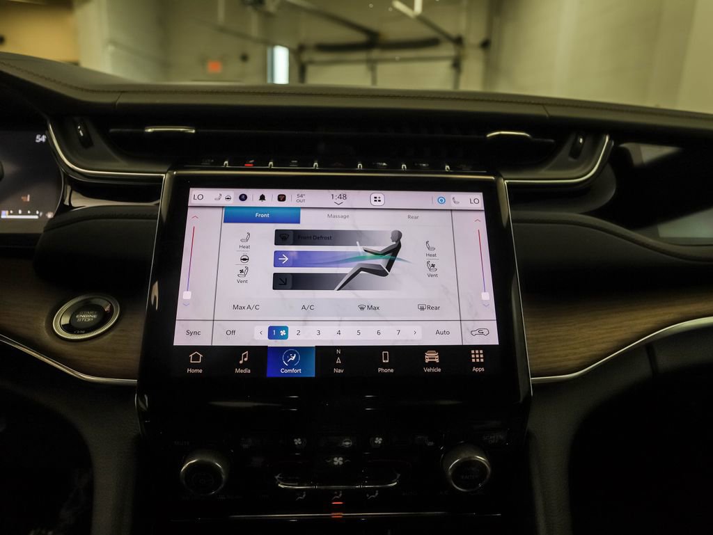 Used 2022 Jeep Grand Cherokee Summit w/ Adv Protech Group IV image 17