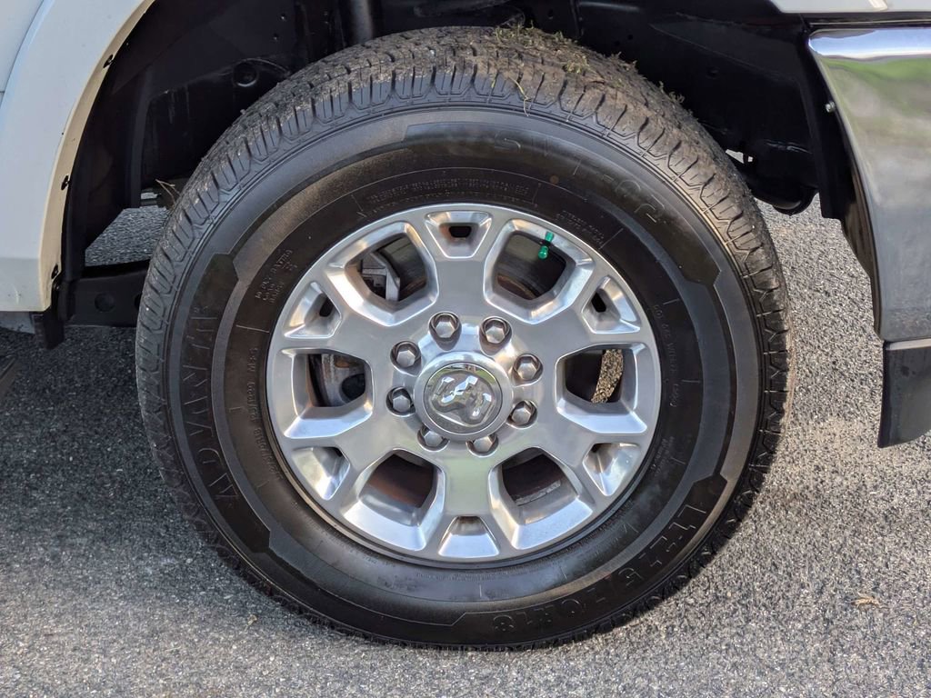 Used 2022 RAM 3500 Laramie image 11