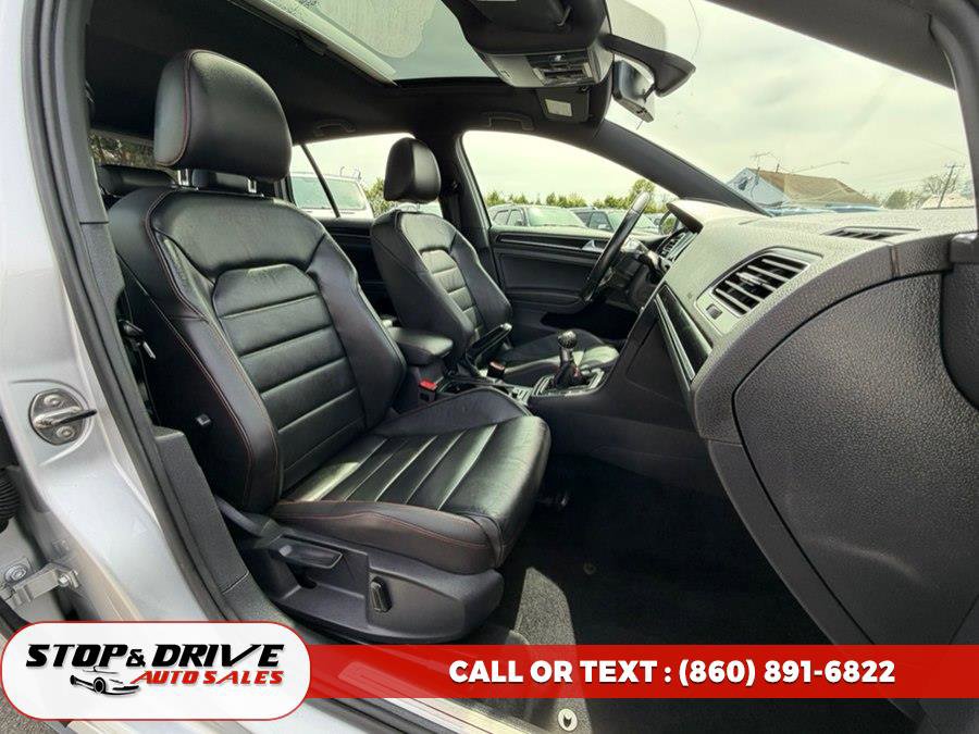 Used 2015 Volkswagen GTI SE w/ Lighting Package (SEL) FWD image 15