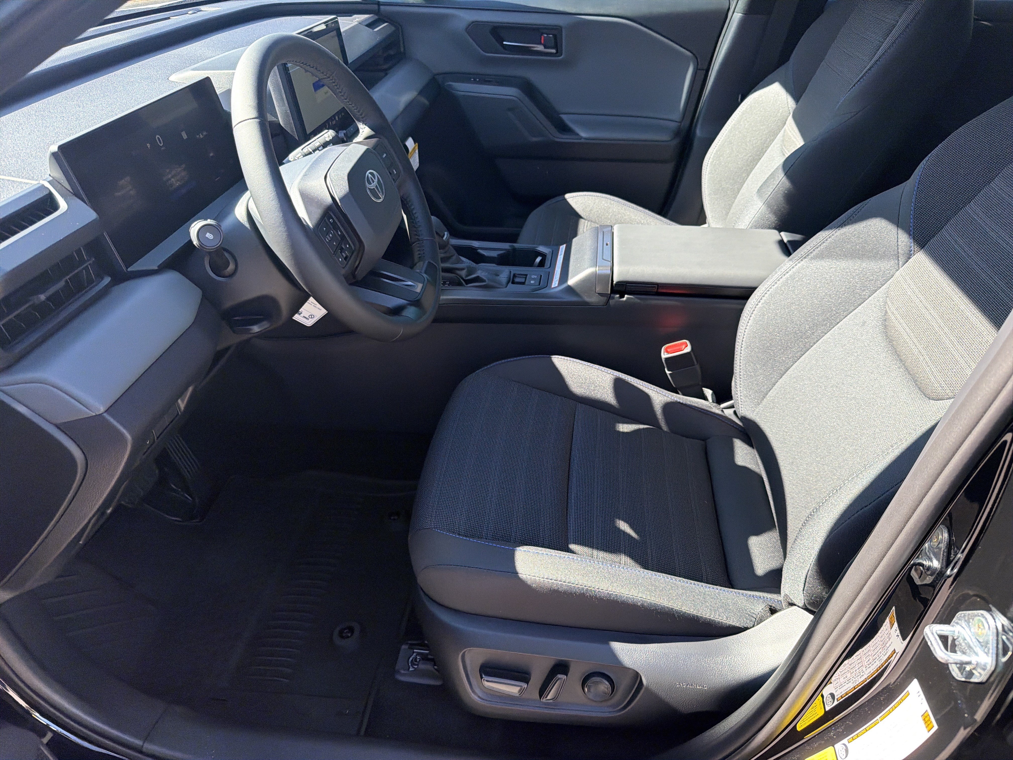 New 2026 Toyota RAV4 SE AWD/4WD image 9