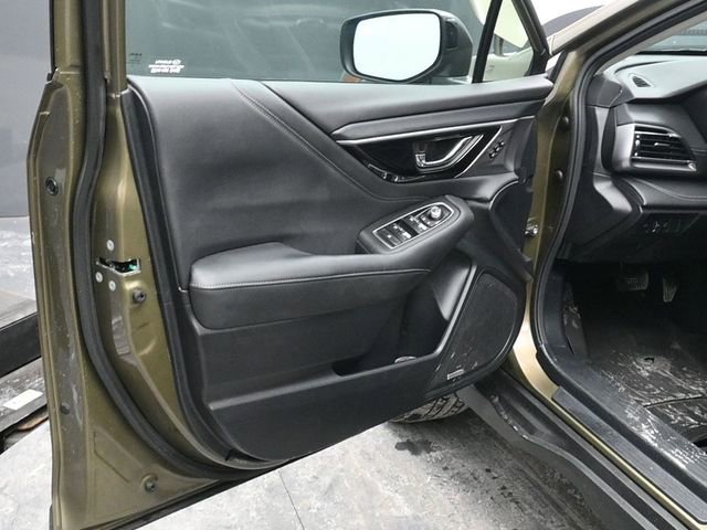 Used 2022 Subaru Outback Limited image 17
