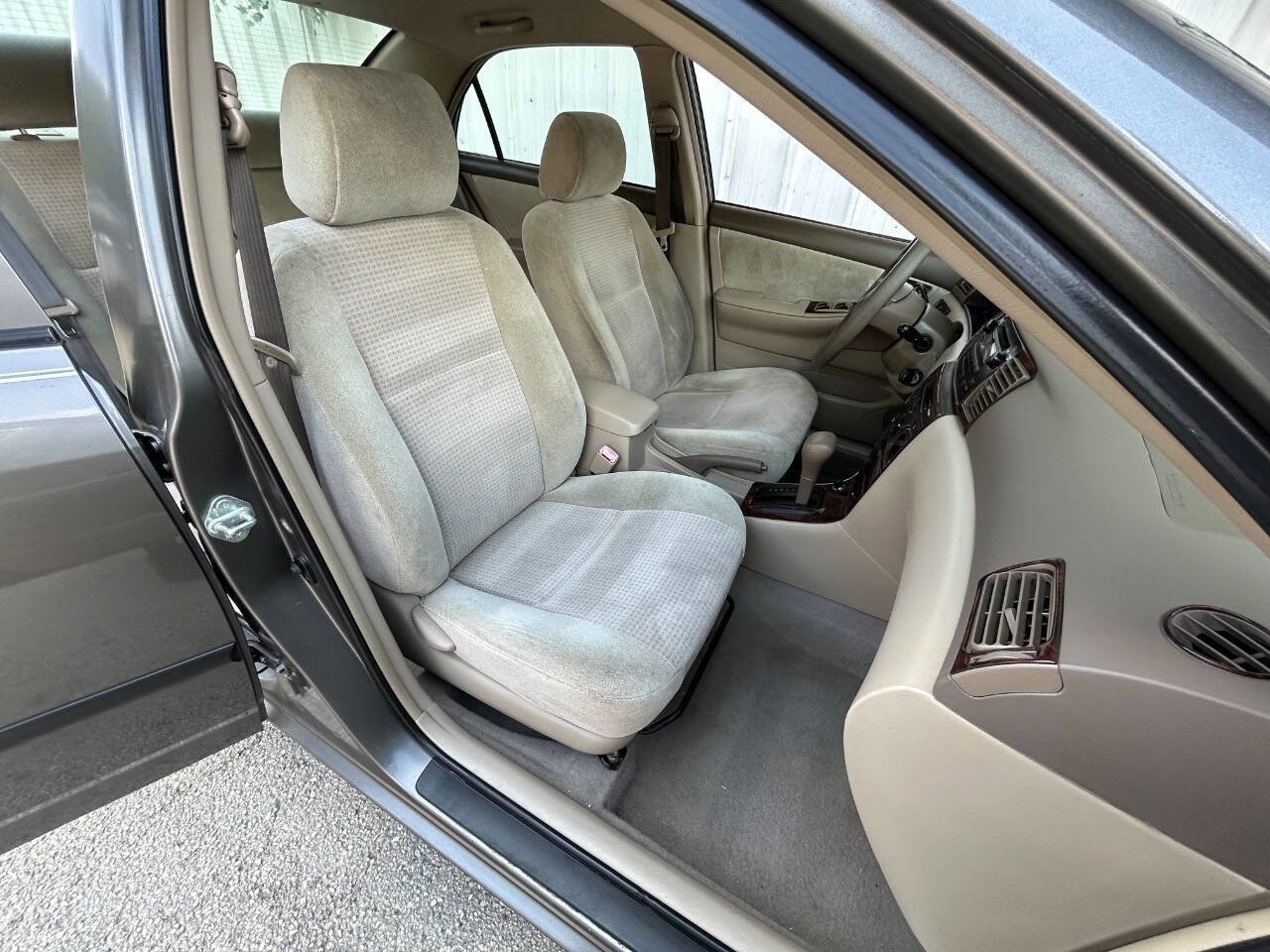 Used 2008 Toyota Corolla CE FWD image 17
