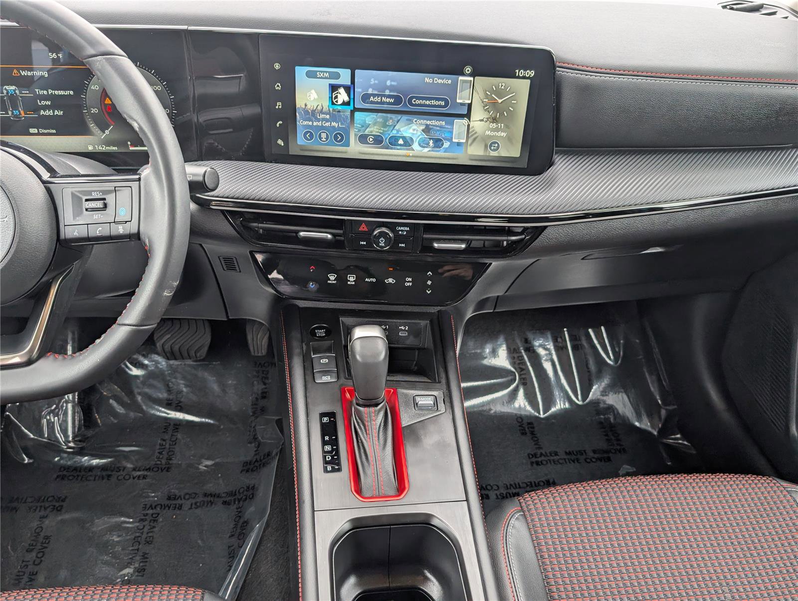 Used 2025 Nissan Kicks SR AWD/4WD image 18