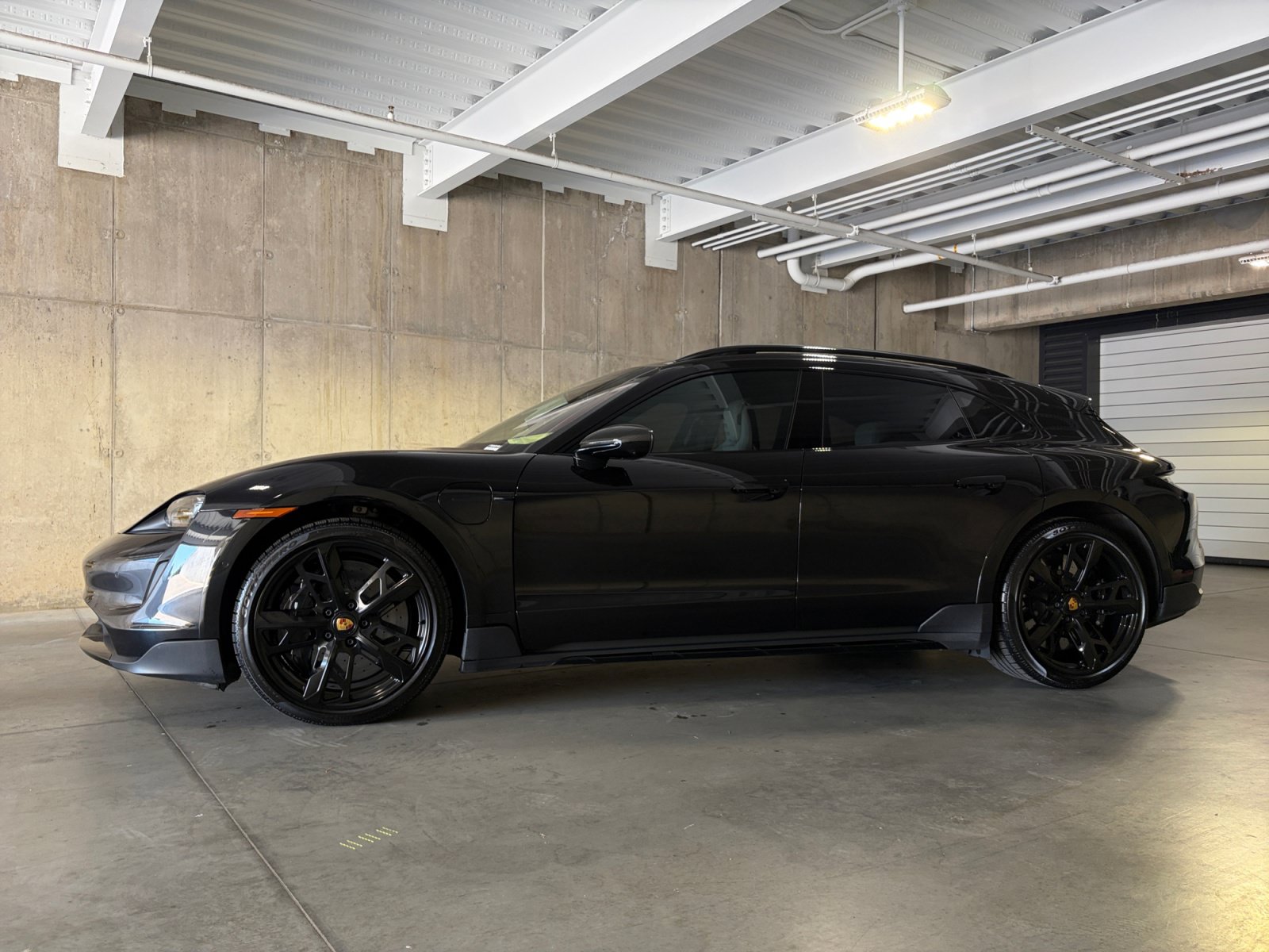 Certified 2023 Porsche Taycan Turbo S AWD/4WD image 2