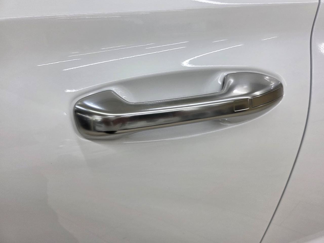 Used 2025 Hyundai Palisade SEL FWD image 12