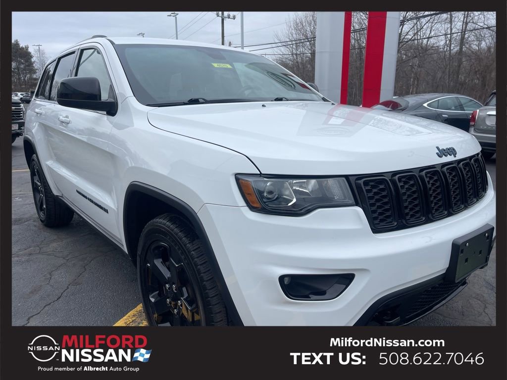 Used 2018 Jeep Grand Cherokee Laredo image 8