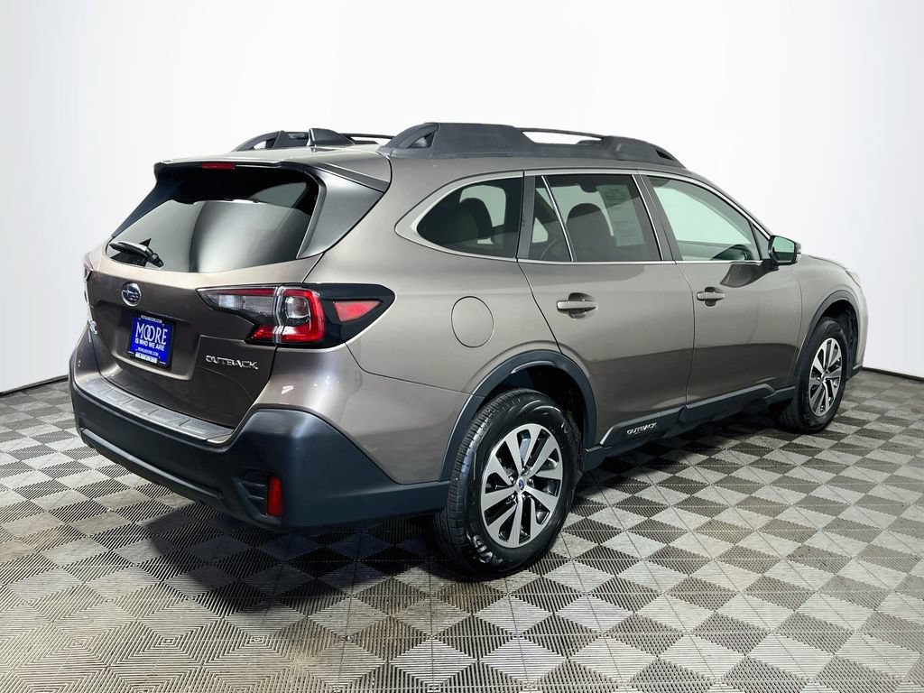 Used 2021 Subaru Outback Premium AWD/4WD image 7