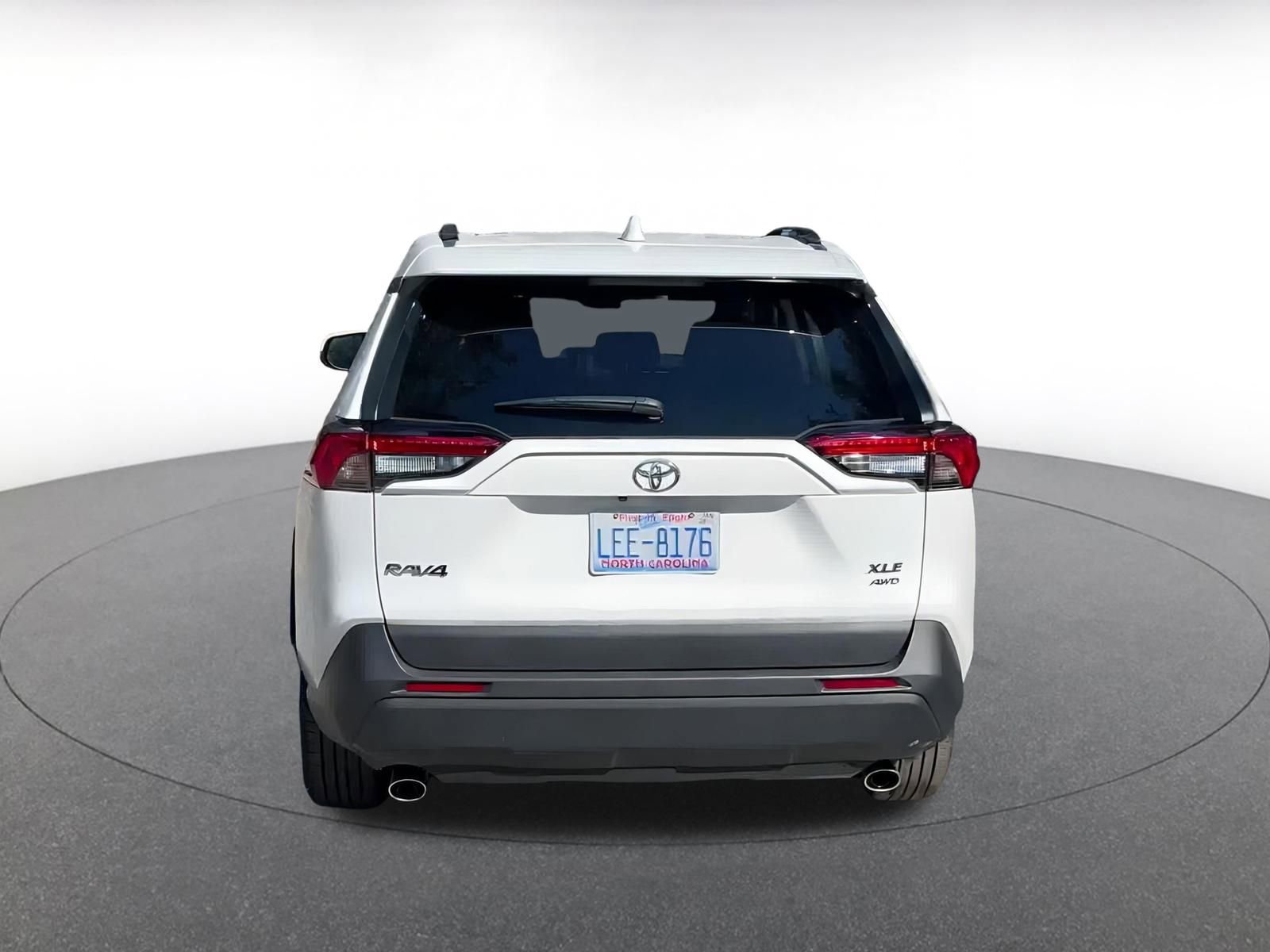 Used 2025 Toyota RAV4 XLE image 12