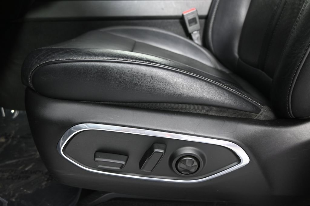 Used 2023 Jeep Wagoneer L Series II image 23