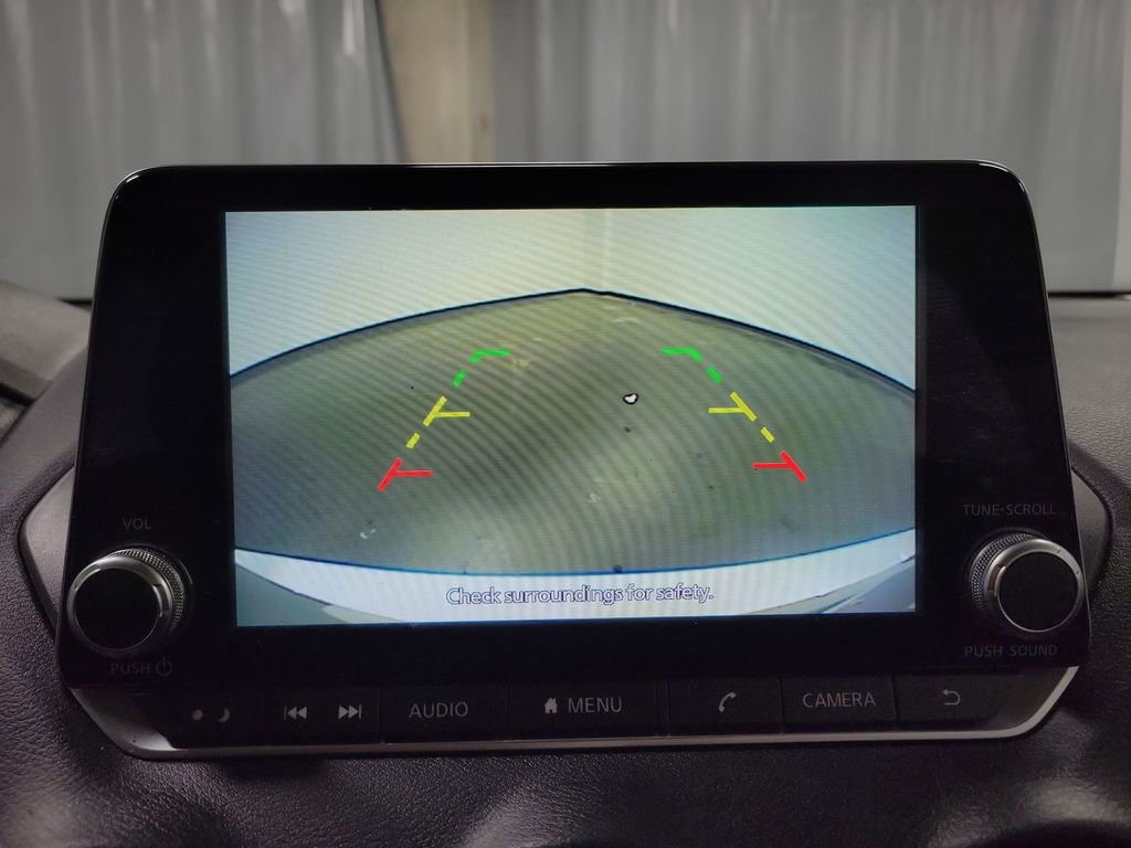 Used 2022 Nissan Sentra SV image 19