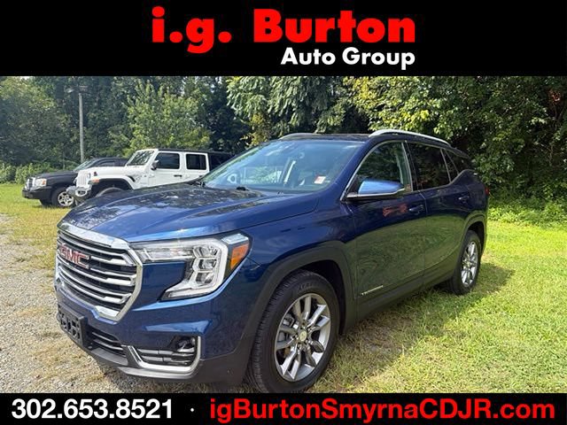 Used 2022 GMC Terrain SLT AWD/4WD image 1