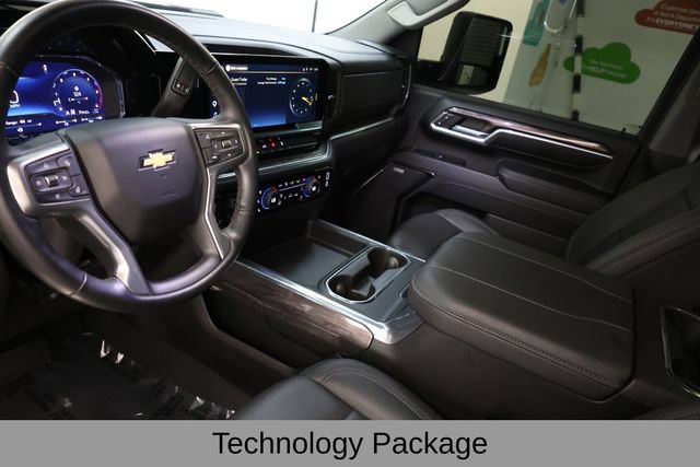 Used 2024 Chevrolet Silverado 3500 LTZ w/ LTZ Plus Package AWD/4WD image 26